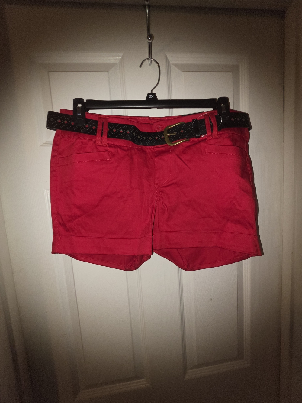 Nwt Torrid Size 10 Women’s Red Cotton Blend Shorts with Belt